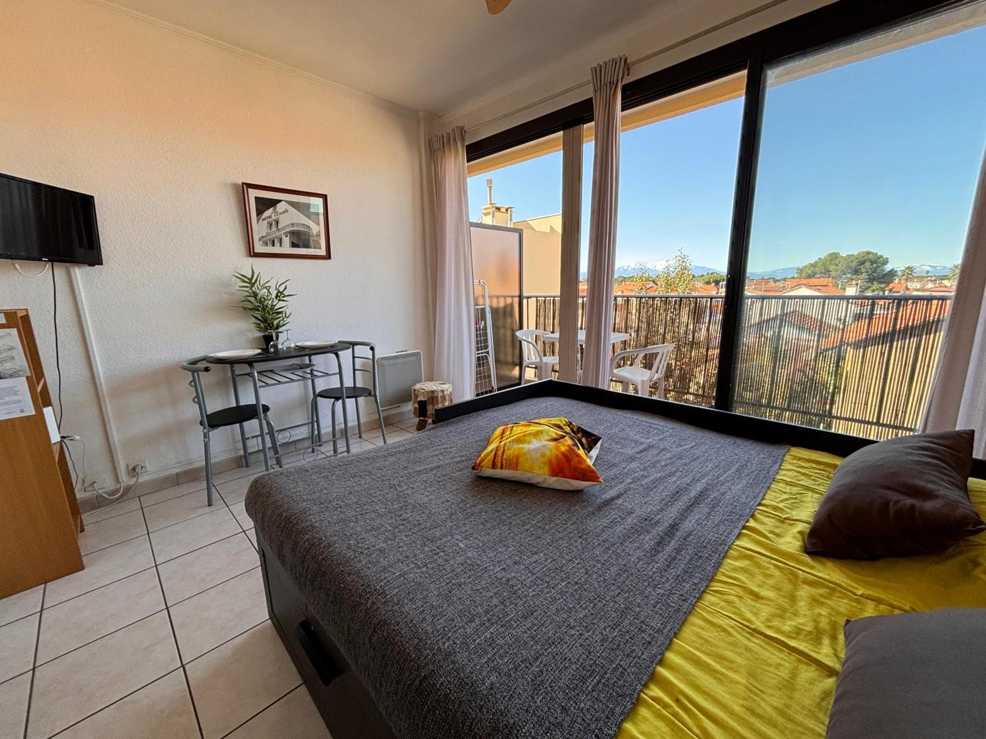 Studio moderne à la plage Canet-en-Roussillon Exterior foto
